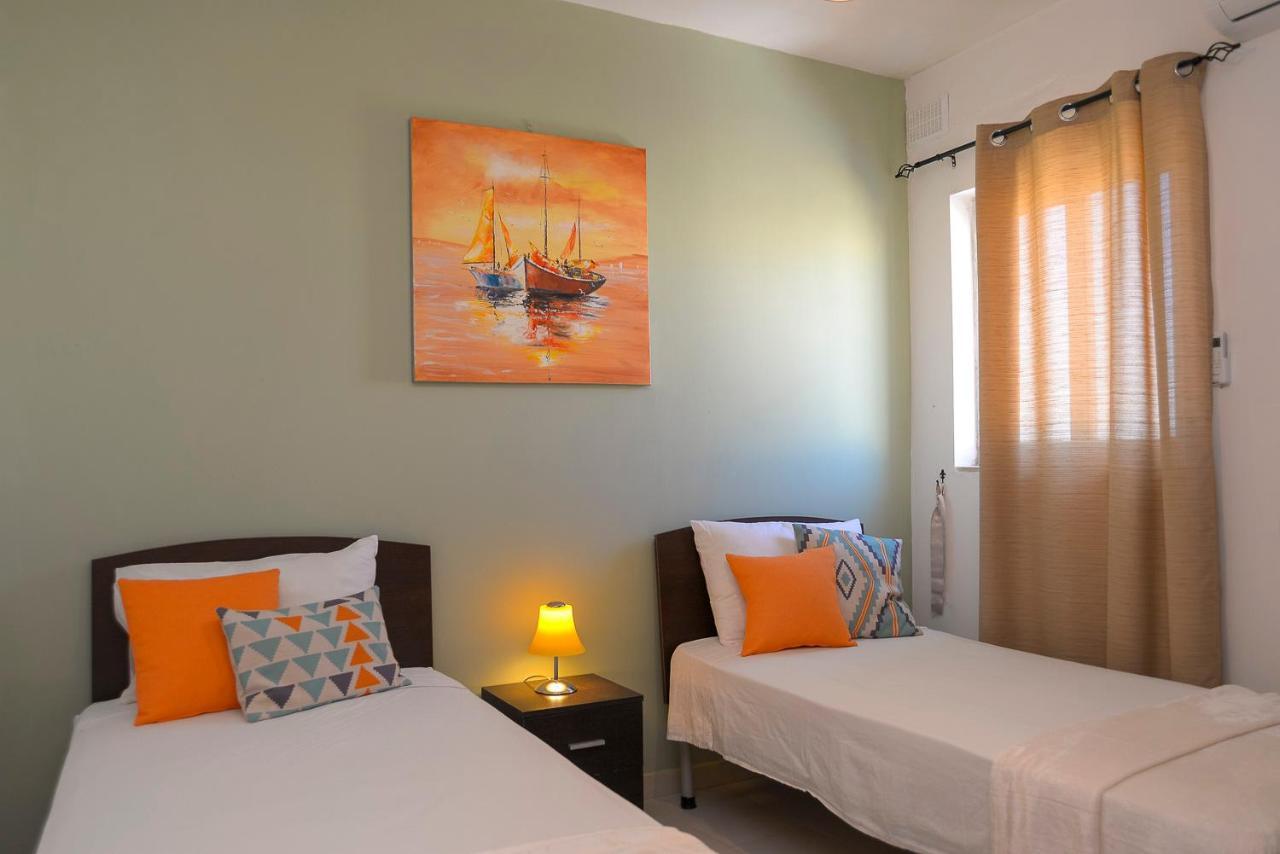 Seaside Apartments Malta Sliema 1 Ngoại thất bức ảnh