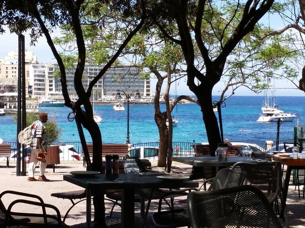 Seaside Apartments Malta Sliema 1 Phòng bức ảnh