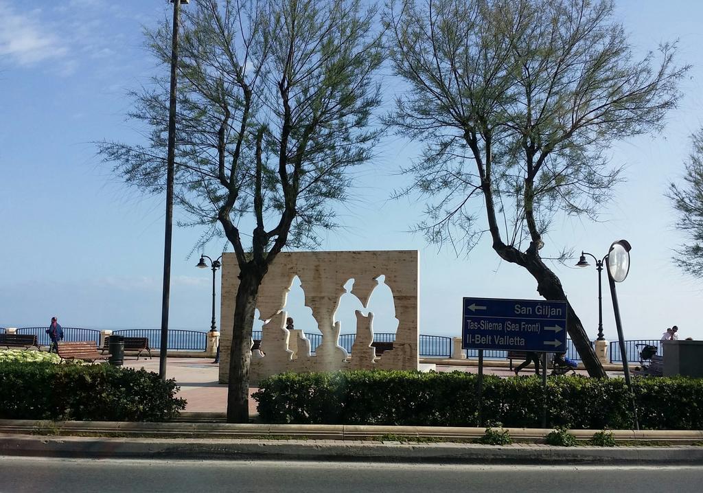 Seaside Apartments Malta Sliema 1 Ngoại thất bức ảnh